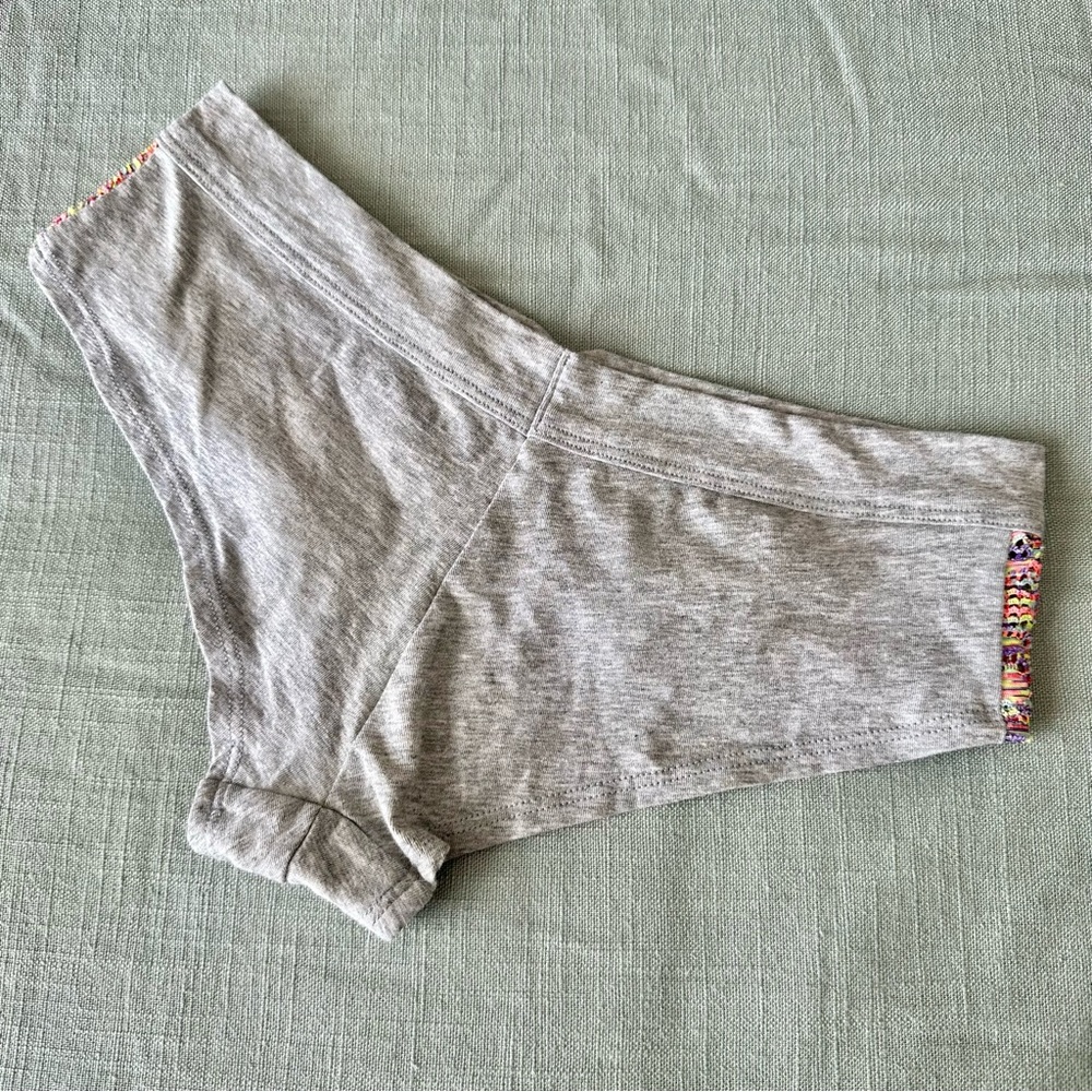 Vintage Victoria’s Secret Cheeky Panty - Picture 2 of 3